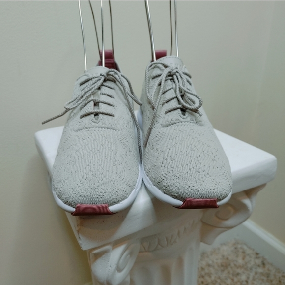 COLE HAAN ZERØGRAND STITCHLITE WINGTIP OXFORD SNEAKER, GRAYISH TAUPE 9.5B - Picture 6 of 14